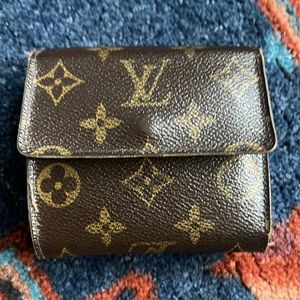 Authentic Louis Vuitton Wallet with Coin Pocket❗️❗️❗️